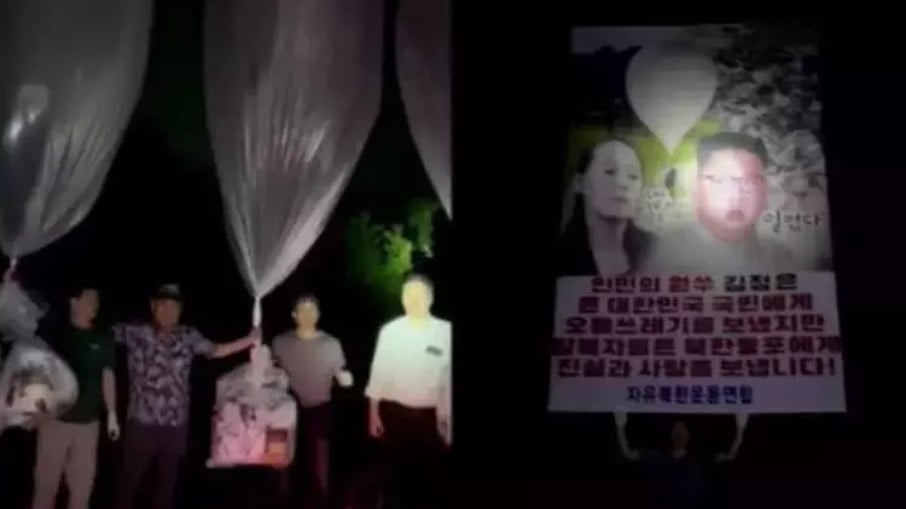 Balões enviados a Coreia do Norte por desertores