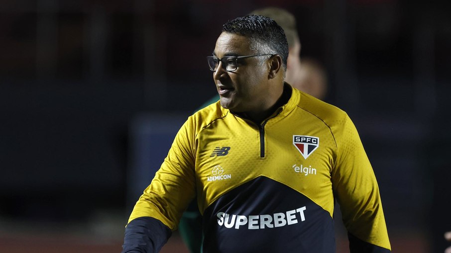 Vaias: Roger revela como encara protestos da torcida do São Paulo