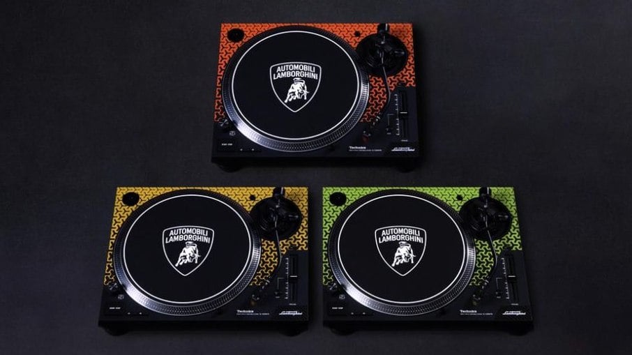 Toca-discos traz as mesmas cores dos carros de rua da Lamborghini