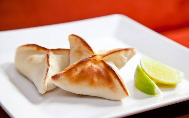 Foto da receita Esfiha de ricota do restaurante Arábia pronta.