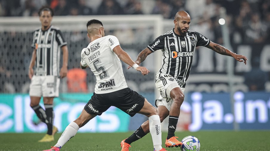 Atlético Mineiro foi outra vítima de viradas eletrizantes do Corinthians