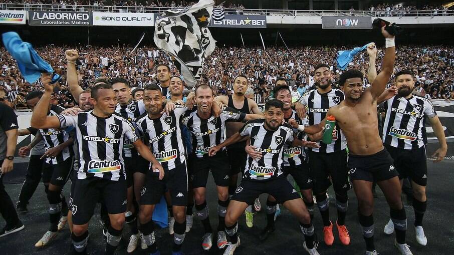 Botafogo vira sobre o Operário e confirma acesso à Série A