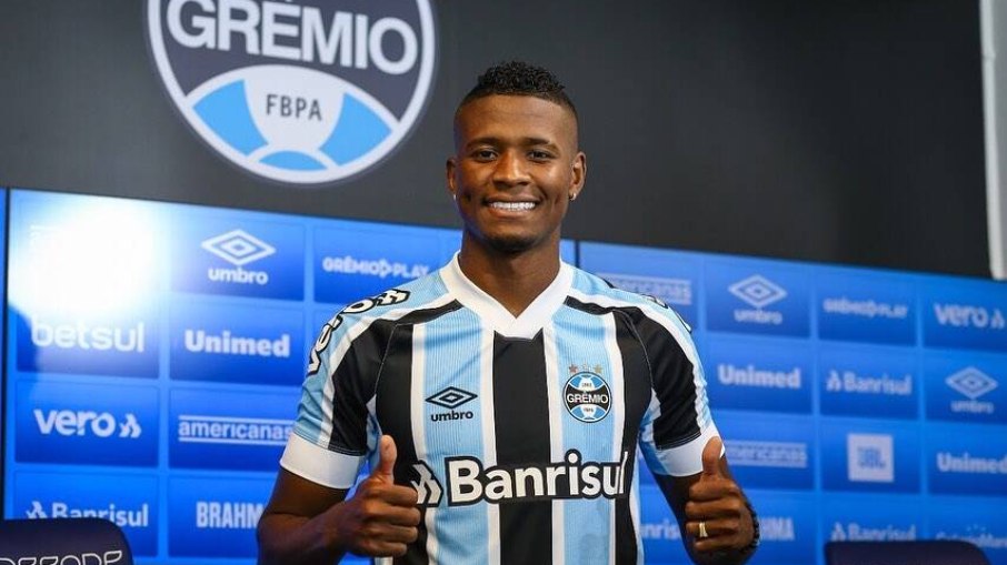 Orejuela atuou pelo Grêmio em 2021 Orejuela atuou pelo Grêmio em 2021