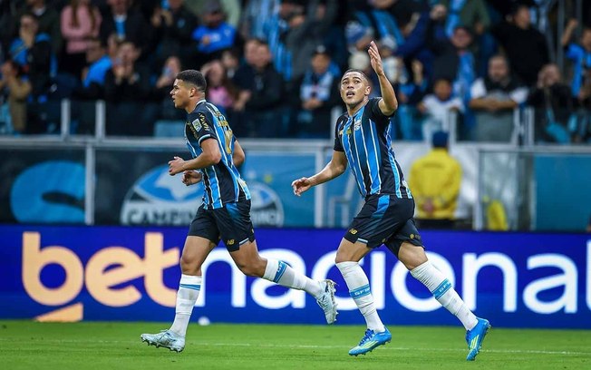 Weverton fechou o gol contra o Palmeiras