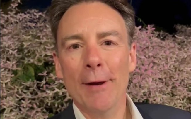 Investidor ao lado de Eduardo Cavaliere, prefeito do Rio Investidor ao lado de Eduardo Cavaliere, prefeito do Rio