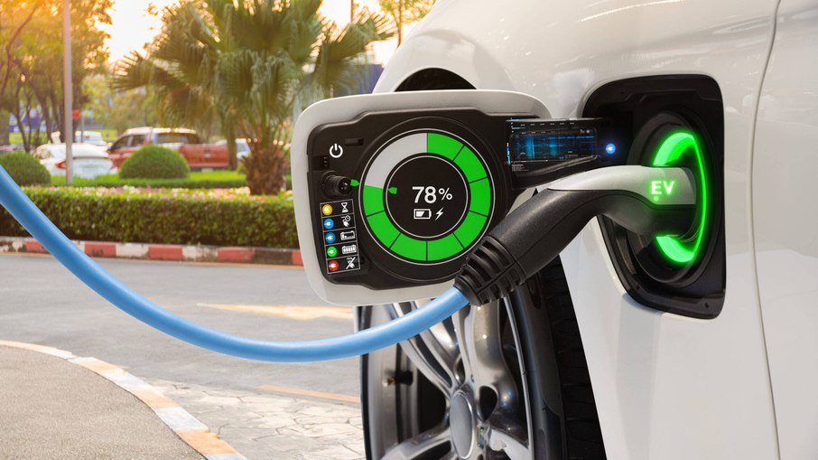 De janeiro a maio de 2022 houve aumento de 54% nas vendas de carros elétricos na comparação com 2021