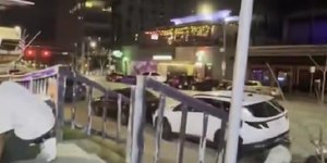 Tiroteio deixa 3 mortos e 14 feridos em bar do Texas