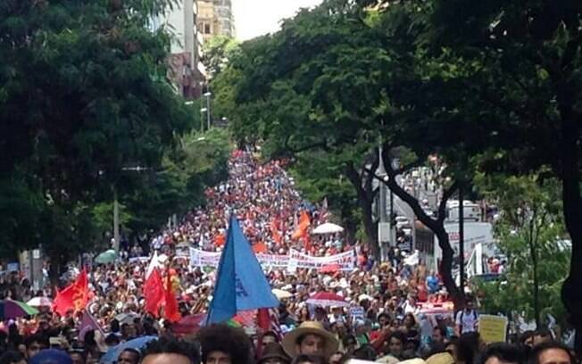 Ato em Belo Horizonte; pelo menos 23 capitais nacionais foram cenário de manifestações nesta quarta