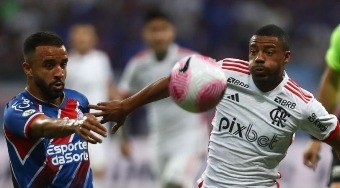 Flamengo vence o Bahia e mantém os 100% de aproveitamento com Filipe Luís 