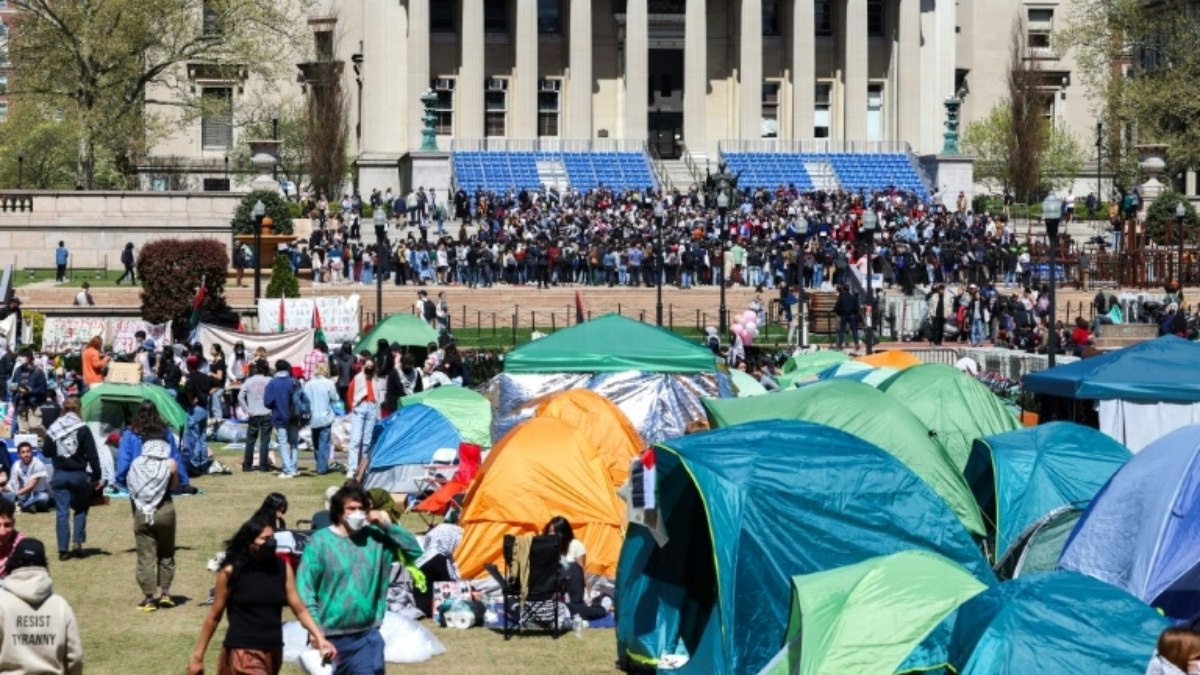 Manifestações pró-palestinos aumentam a tensão em universidades americanas