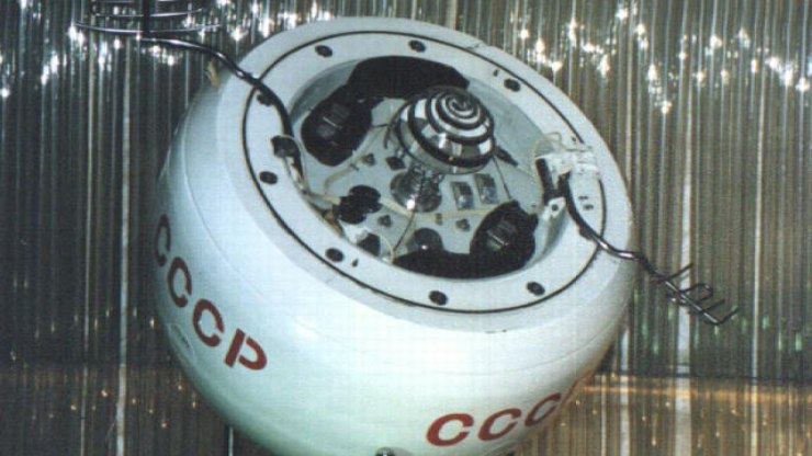 Sonda%20sovi%C3%A9tica%20deve%20cair%20na%20Terra%3B%20Brasil%20na%20zona%20de%20risco