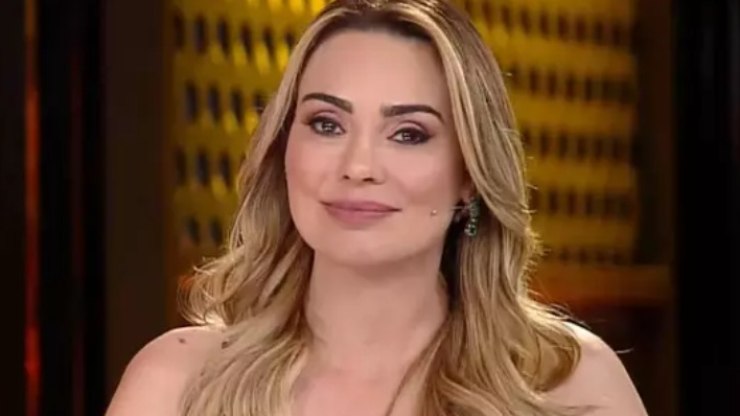 Rachel%20Sheherazade%20%C3%A9%20escalada%20para%20reality%20da%20Record