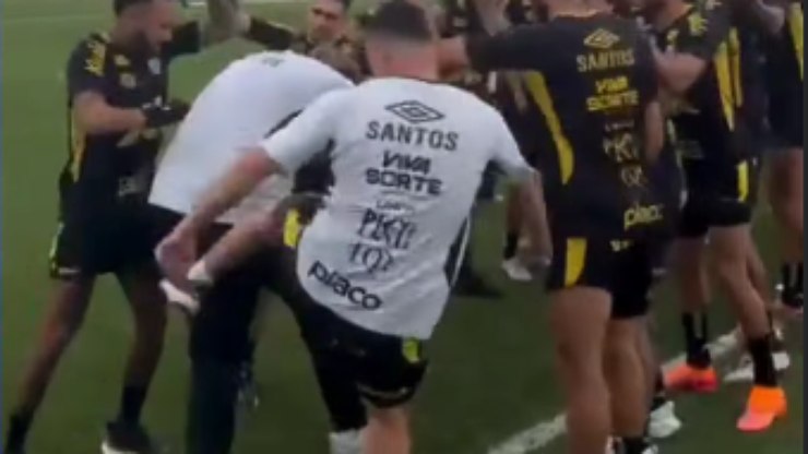 Neymar é criticado por trote em segurança que deu bolada em Mavie