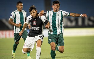 Corinthians vence Racing e segue vivo na Copa Sul-Americana