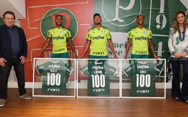 Palmeiras homenageia trio de Crias da Academia pelos 100 jogos no clube