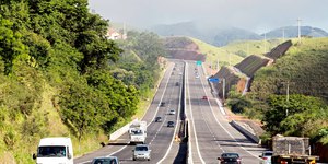 Rodovia dos Tamoios (SP) tem obras na serra a partir de hoje (20)