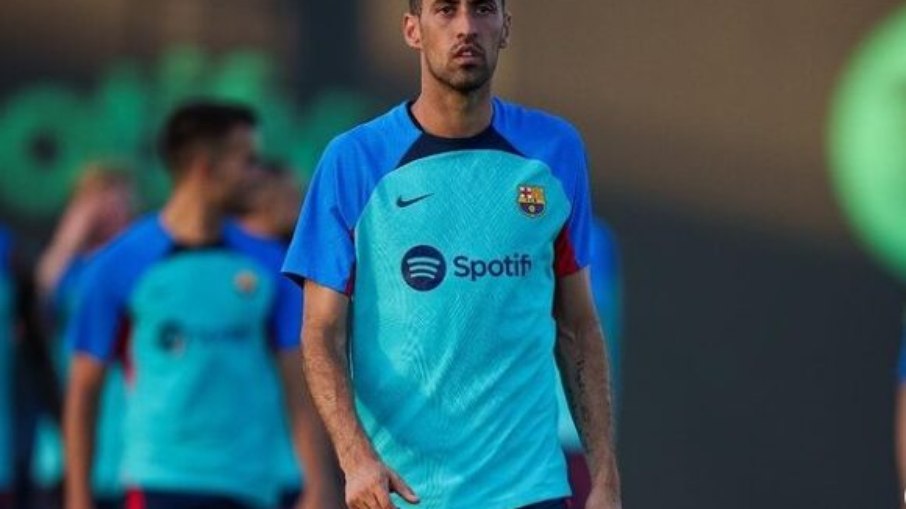 Sergio Busquets comentou situação de crise do Barcelona