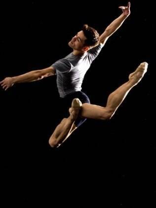 Yoshi Suzuki