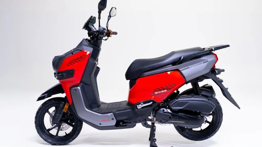 Shineray Urban Lite chega ao Brasil com proposta urbana, câmbio CVT e preço sugerido de R$ 12.490 Shineray Urban Lite chega ao Brasil com proposta urbana, câmbio CVT e preço sugerido de R$ 12.490