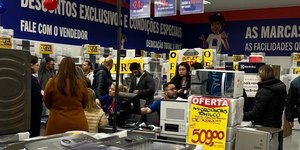 Leilão virtual da Casas Bahia termina nesta sexta-feira (4)