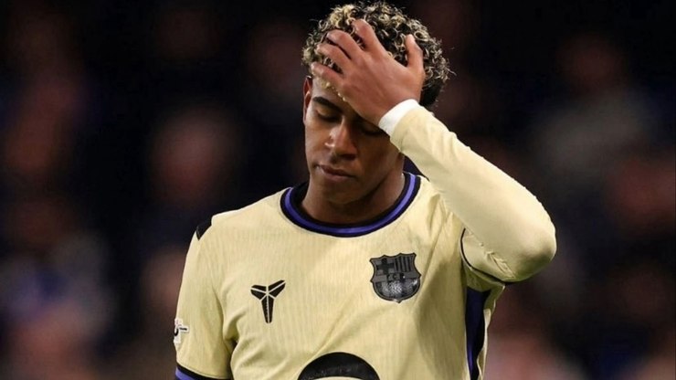 "É só um Estêvão ruim": torcida do Chelsea provoca Lamine Yamal