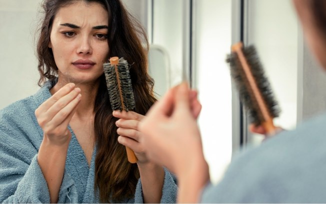 Descubra os melhores cuidados para reduzir as quedas de cabelo