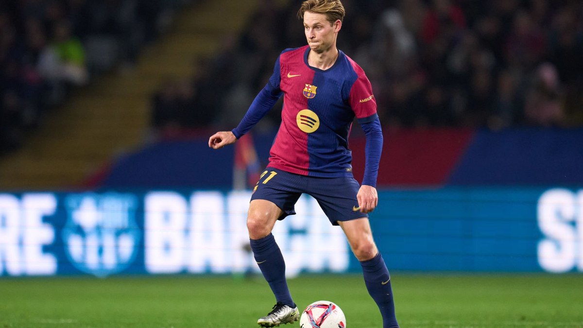 De Jong tem contrato com o Barcelona até 2026