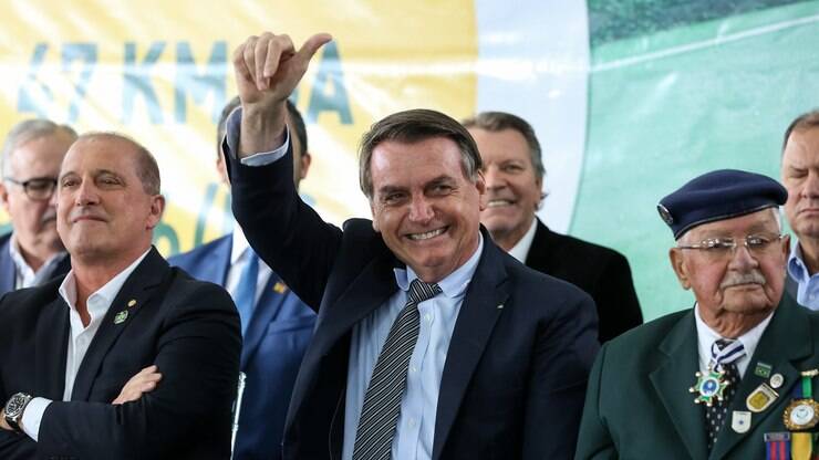 Bolsonaro vai cometer crime ao inaugurar obra que leva o seu nome