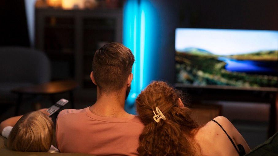 Amazon oferece uma variedade de Smart TVs com suporte a Dolby Atmos Amazon oferece uma variedade de Smart TVs com suporte a Dolby Atmos
