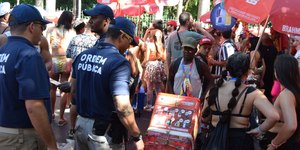 Rio tem garrafas apreendidas e multas aplicadas no Carnaval