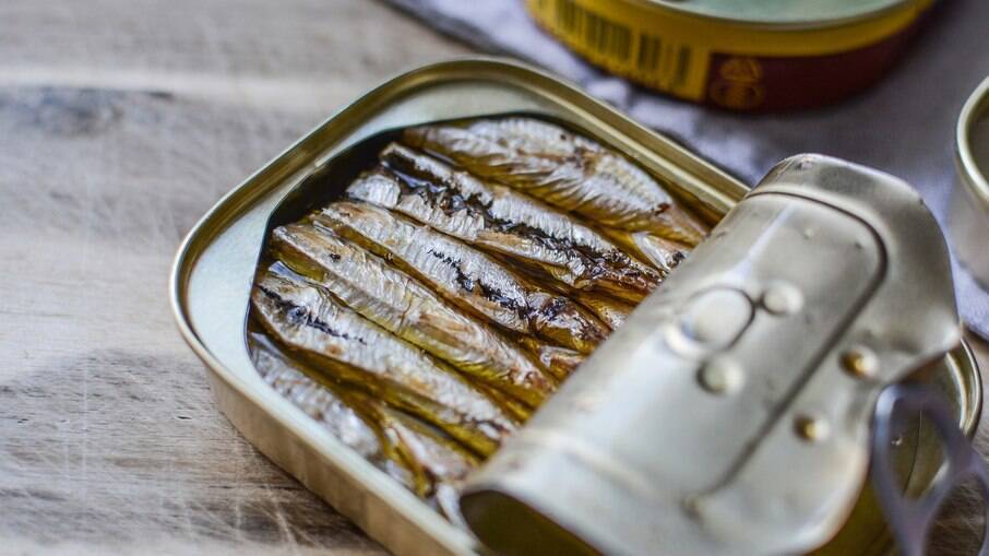 Frescas ou não, utilize a sardinha para várias receitas