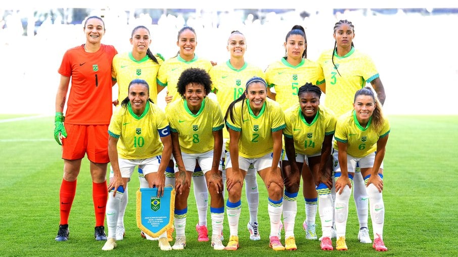 Brasil vence Nigéria na estreia em Paris