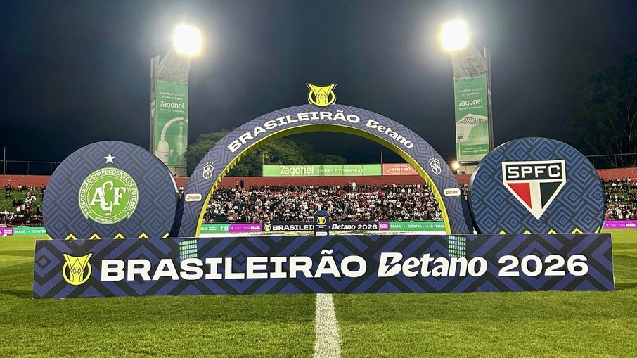 São Paulo encara Chapecoense na estreia de Roger Machado; siga