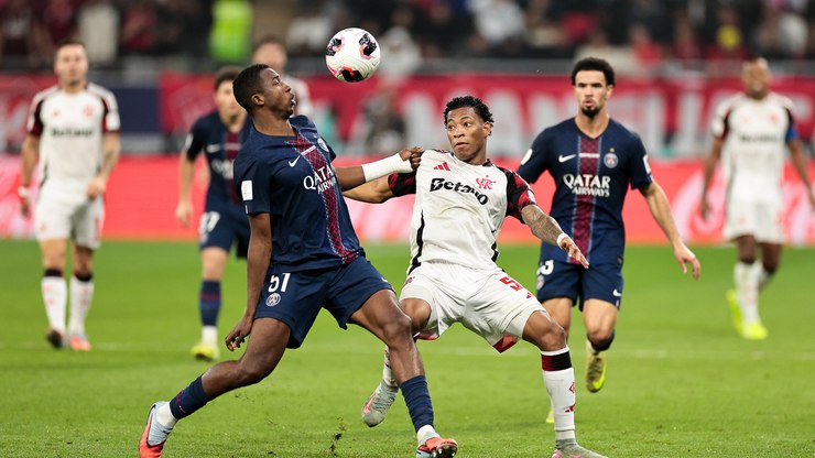 Flamengo perde, mas mostra que é possível sonhar mais alto