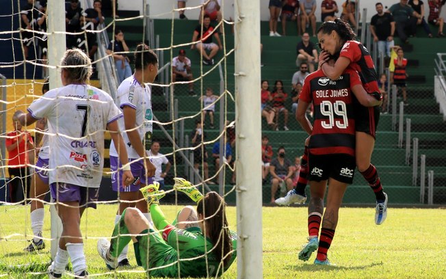 Brasileiro feminino: Flamengo vence Real Ariquemes e entra no G4