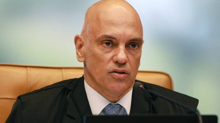 De Janones a Bolsonaro: políticos reagem a sanção contra Moraes