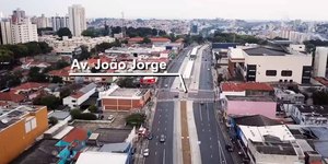 Avenida soma cerca de 1 multa por hora no 1º mês de fiscalização