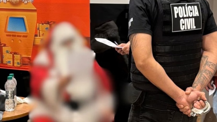 Homem de 67 anos foi preso enquanto trabalhava vestido de Papai Noel em shopping da cidade Homem de 67 anos foi preso enquanto trabalhava vestido de Papai Noel em shopping da cidade