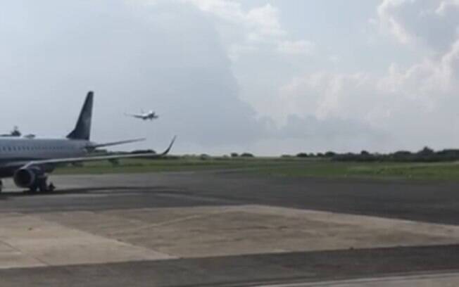 Aviões da companhia Azul e Gol passaram perto na pista do aeroporto de Fernando de Noronha