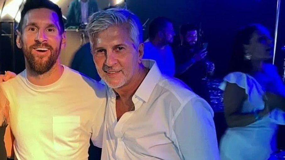Messi ao lado do pai, Jorge Horacio Messi ao lado do pai, Jorge Horacio