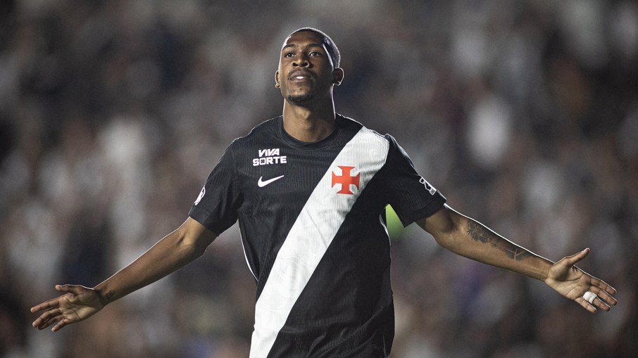 Rayan marcou duas vezes contra o Maricá