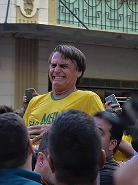 Assim que sofreu o ferimento, Bolsonaro foi rapidamente levado ao hospital da cidade