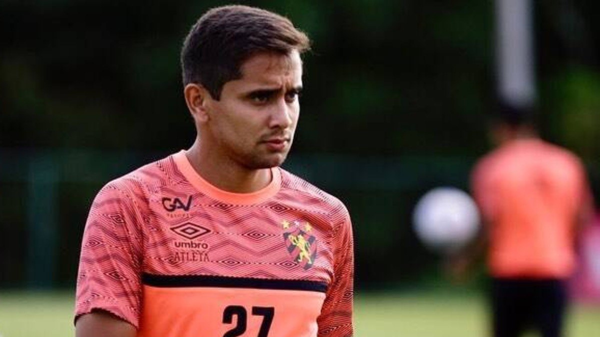 Everton Felipe vence processo contra o Sport em primeira instância Everton Felipe vence processo contra o Sport em primeira instância
