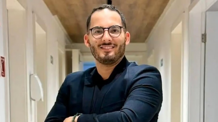 Diretor da TV Aratu, Jamerson Oliveira foi preso por dirigir embriagado