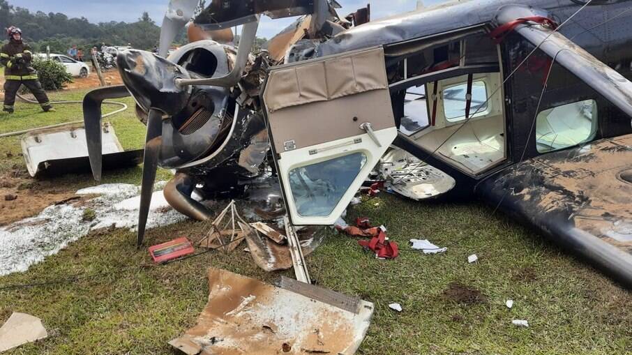 Avião que caiu em Boituva transportava 16 pessoas; duas morreram