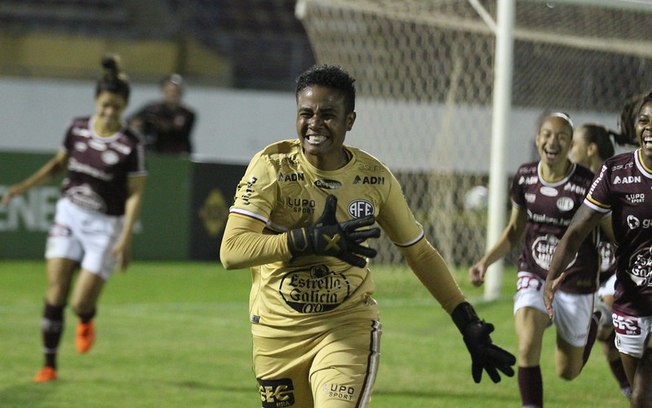 Ao vivo - Corinthians x Ferroviária, final