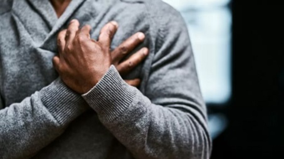 Frio exige atenção redobrada, principalmente de pessoas com fatores de risco Frio exige atenção redobrada, principalmente de pessoas com fatores de risco