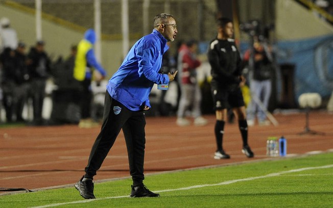 Flávio Robatto, técnico do Bolívar