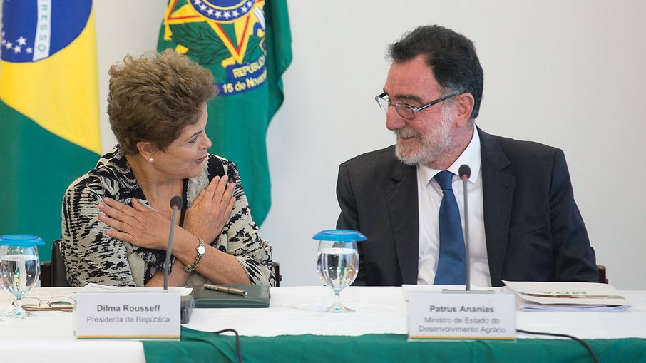 Patrus Ananias (PT) e a ex-presidenta Dilma Rousseff