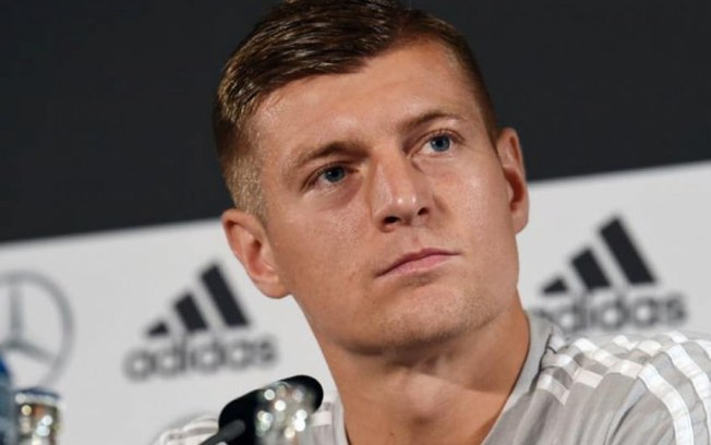 Toni Kroos detona clubes da Premier League e defende criação da Superliga